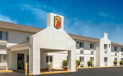 Super 8 by Wyndham Vicksburg