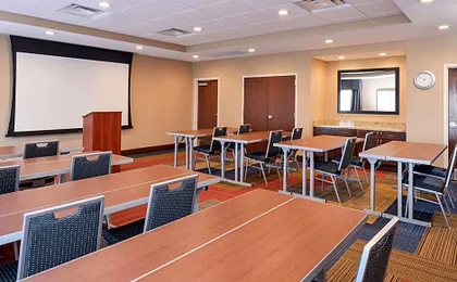 Hampton Inn & Suites Lonoke