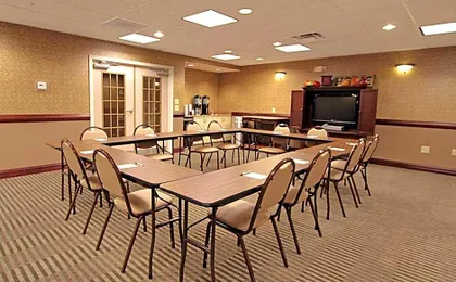 Homewood Suites By Hilton Bloomington