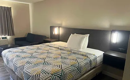 Motel 6 Tulsa, OK Airport