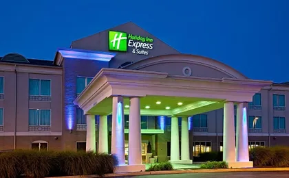 Holiday Inn Express Hotel & Suites Greenwood By IHG