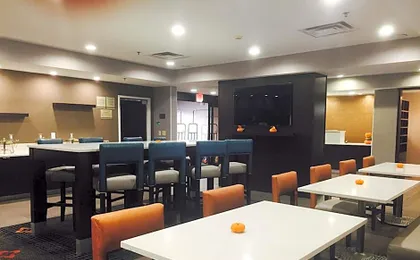 Hawthorn Extended Stay by Wyndham Columbus West