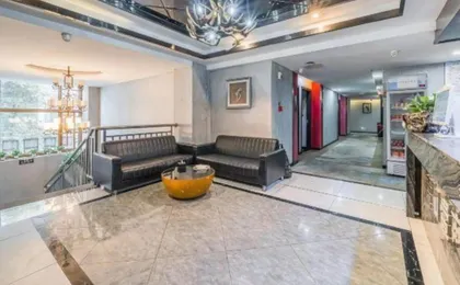 Yijiayi Business Hotel (Chongqing Beibin Road Liujia Wharf)