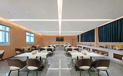Starway Hotel Lankao Wanghu