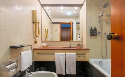 Hotel Crivi's