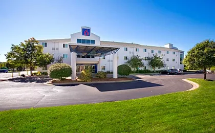 Motel 6-Brooklyn Center, MN - Minneapolis