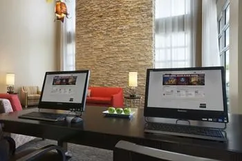 Cambria hotel & suites Miami Airport - Blue Lagoon