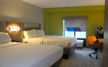 Holiday Inn Express & Suites Hope Mills-Fayetteville Arpt by IHG