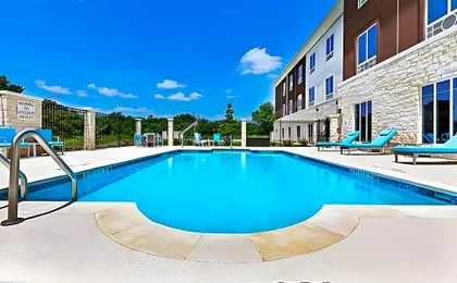 Holiday Inn Express and Suites Killeen-Fort Hood Area By IHG