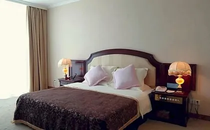 Yichang Zhaojun Hotel