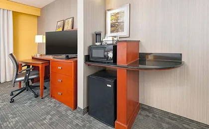 Courtyard by Marriott Phoenix North/Happy Valley