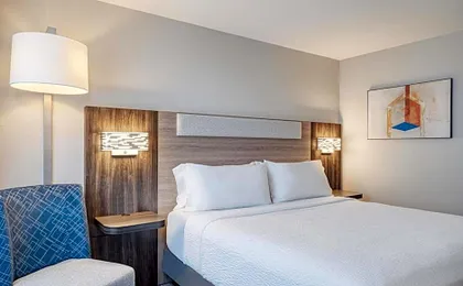 Holiday Inn Express Federal Way - Seattle South By IHG