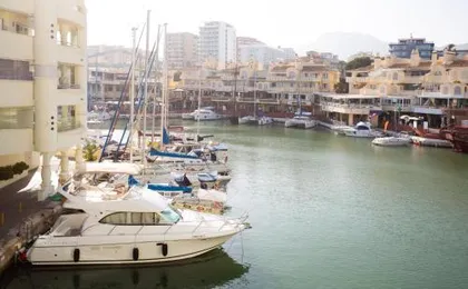 Luxury Marina Apartment