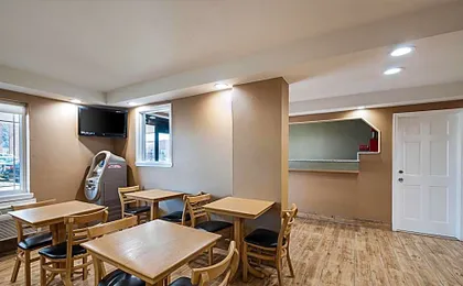 Quality Inn Near Pimlico Racetrack
