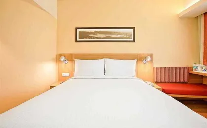 ibis Bengaluru City Centre