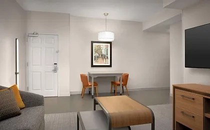Homewood Suites by Hilton Alexandria/Pentagon South
