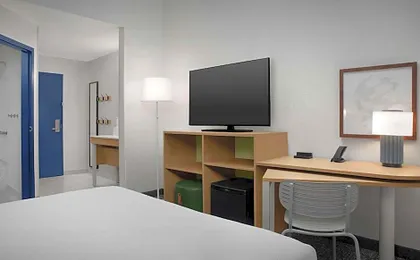 Spark by Hilton Miami Doral