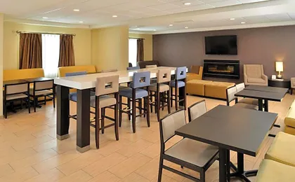 Holiday Inn Express & Suites Peekskill-Lower Hudson Valley By IHG