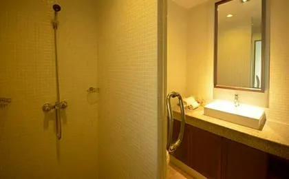 Sakorn Residence & Hotel