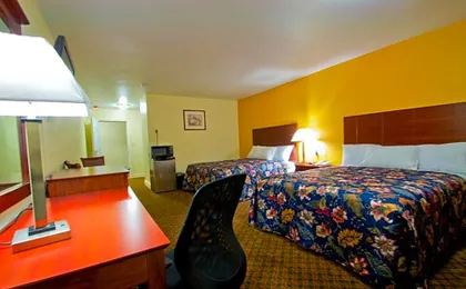 Passport Inn and Suites - Middletown