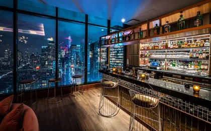 Aliz Hotel Dear Irving Bar Area