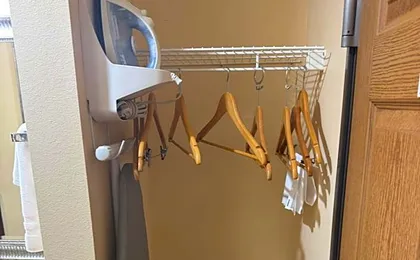 Americas Best Value Inn St. Robert