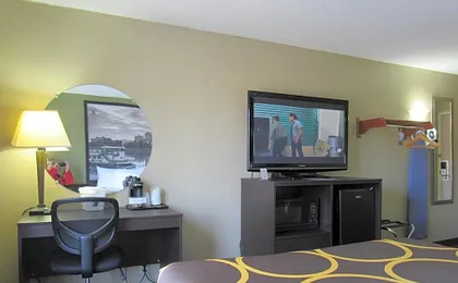 Super 8 by Wyndham New Cumberland