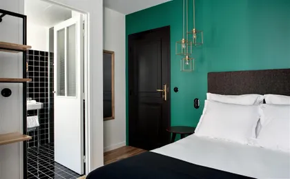 NEWHOTEL VOLTAIRE HD