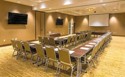 Holiday Inn Lexington - Hamburg By IHG