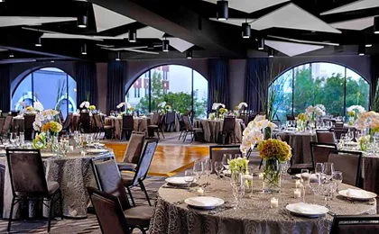 Renaissance Reno Downtown Hotel & Spa