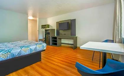 Motel 6-Gresham, OR - Portland