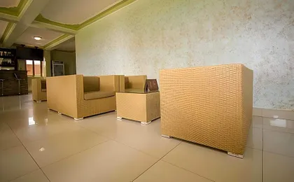 Tesh Hotel