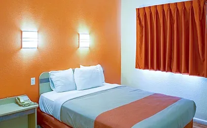 Motel 6-Seymour, IN - North