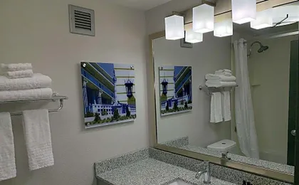 Ramada Clarks Summit Hotel