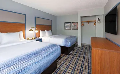 AmericInn by Wyndham Grinnell