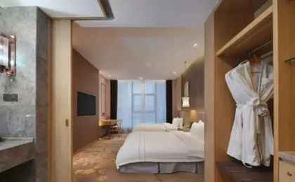 Wise Confidencen Jin Cheng Hotel