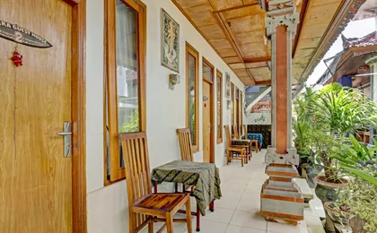 OYO 90532 Verra Guest House