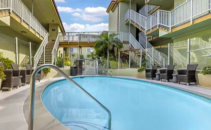 Best Western Plus Beach View Lodge Carlsbad