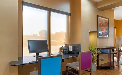 Comfort Suites Locust Grove Atlanta South