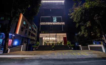 Oyo Townhouse 059 Magarpatta