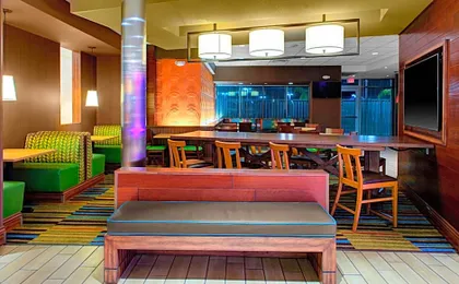 Fairfield Inn & Suites by Marriott Bakersfield North/Airport