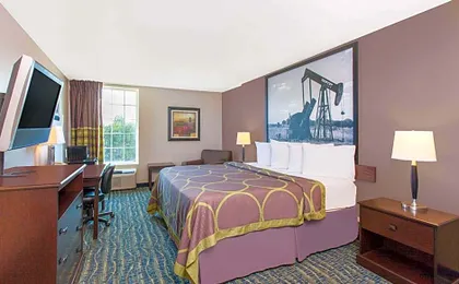Super 8 by Wyndham Oklahoma City