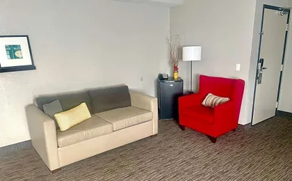 Country Inn & Suites by Radisson, Bakersfield, CA