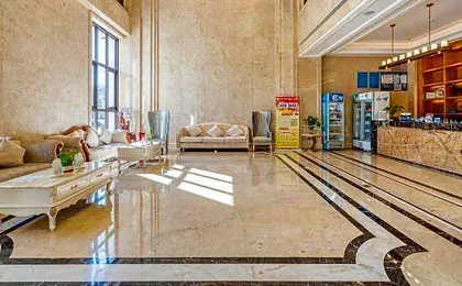 Ford Land Hotel
