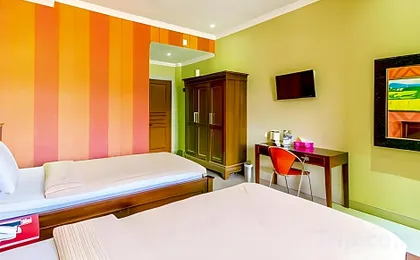 Albis Hotel