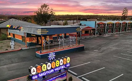 Americana Motor Hotel