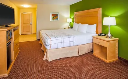 La Quinta Inn & Suites by Wyndham Rochester Mayo Clinic S