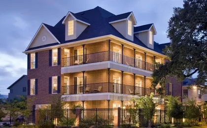 La Maison In Midtown An Urban Bed And Breakfast