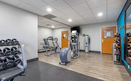 Hampton Inn & Suites Louisville East