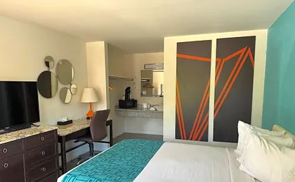 Howard Johnson by Wyndham Reno